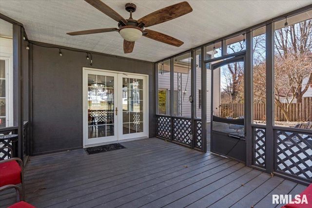 1709 Outer Park Drive, Springfield, IL 62704