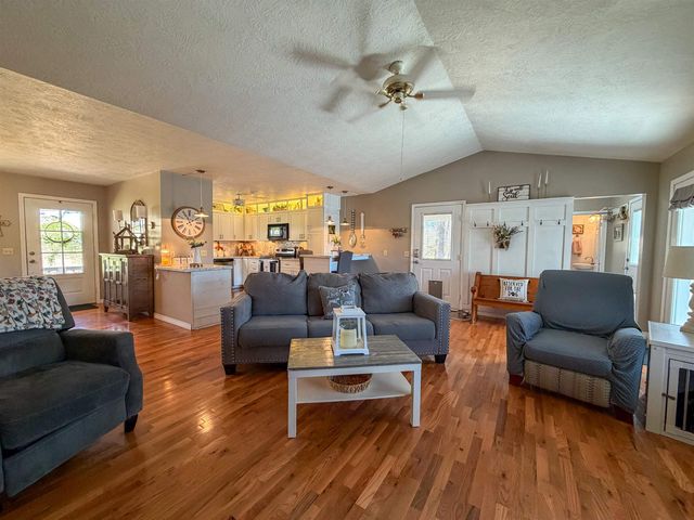 86 Hualapi Drive, Cherokee Village, AR 72529