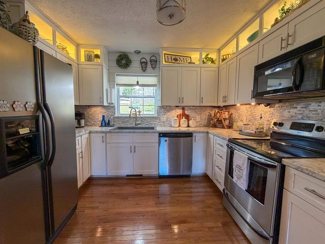 86 Hualapi Drive, Cherokee Village, AR 72529