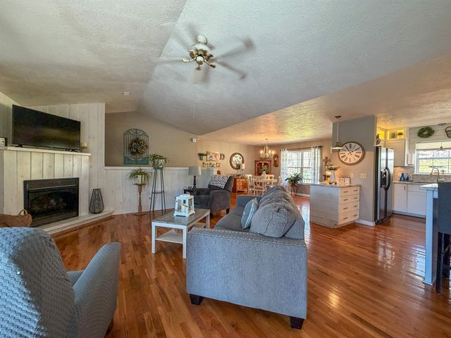 86 Hualapi Drive, Cherokee Village, AR 72529