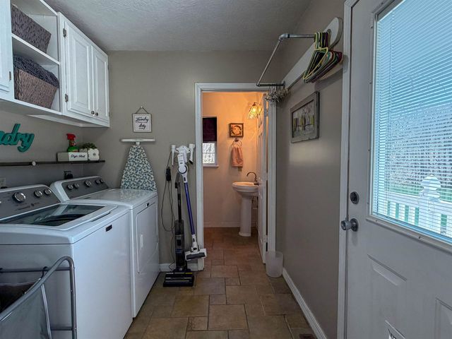 86 Hualapi Drive, Cherokee Village, AR 72529