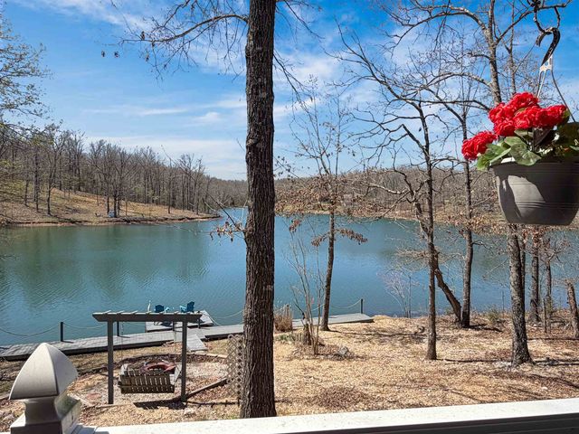86 Hualapi Drive, Cherokee Village, AR 72529