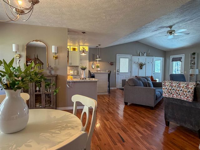 86 Hualapi Drive, Cherokee Village, AR 72529