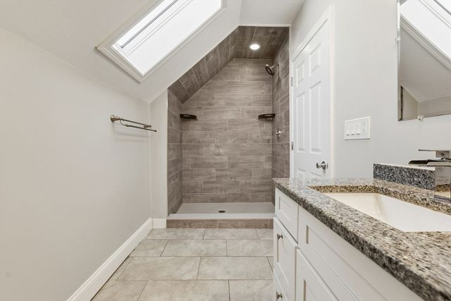 21 Emerton St 2, Salem, MA 01970