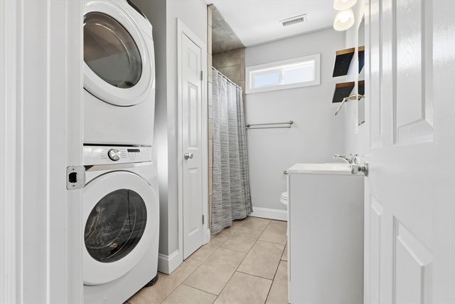 21 Emerton St 2, Salem, MA 01970