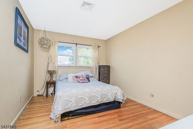 2142 S Branch Rd, Branchburg Twp., NJ 08876