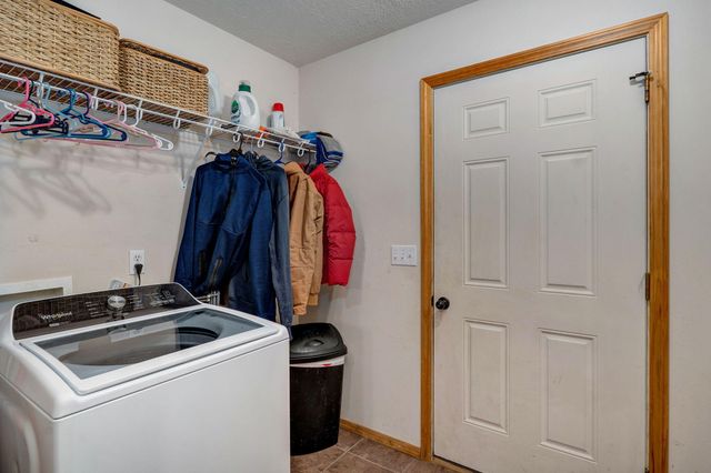 5355 Basswood Court W, Springfield, MO 65802