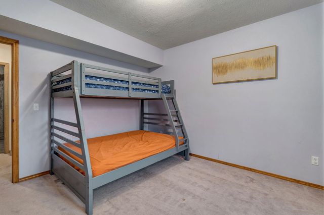 5355 Basswood Court W, Springfield, MO 65802