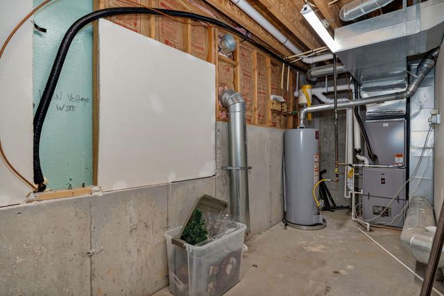 5355 Basswood Court W, Springfield, MO 65802