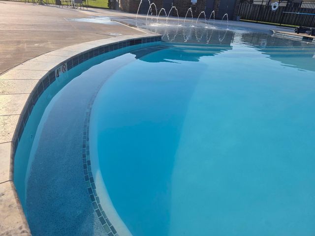 5355 Basswood Court W, Springfield, MO 65802