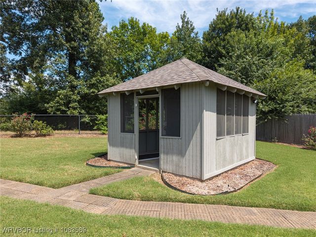 2629 Whitney Lane, Alma, AR 72921