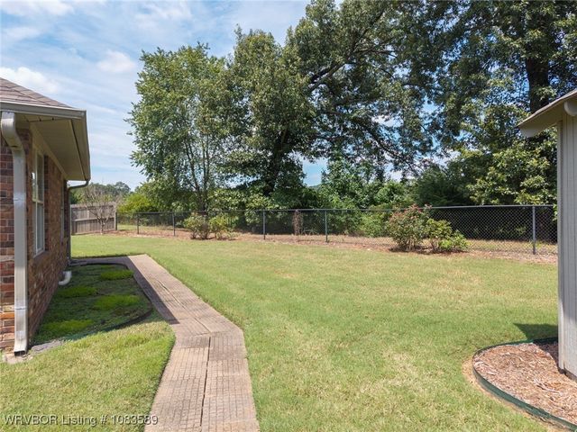 2629 Whitney Lane, Alma, AR 72921