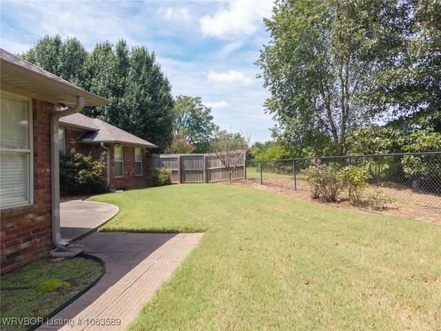 2629 Whitney Lane, Alma, AR 72921