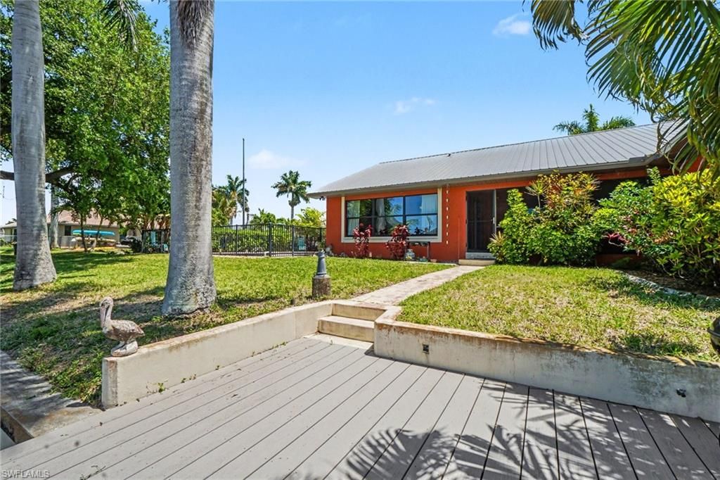 Image 42 of property listing at 1422 SW 4th AVE, Cape Coral, FL 33991