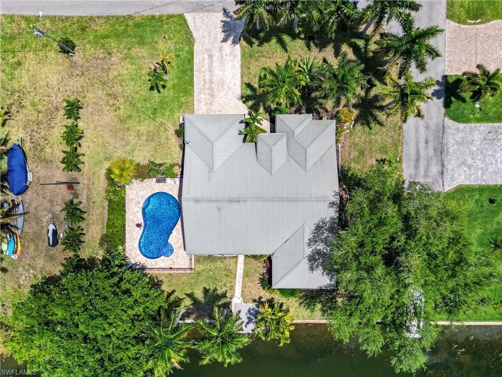Image 49 of property listing at 1422 SW 4th AVE, Cape Coral, FL 33991