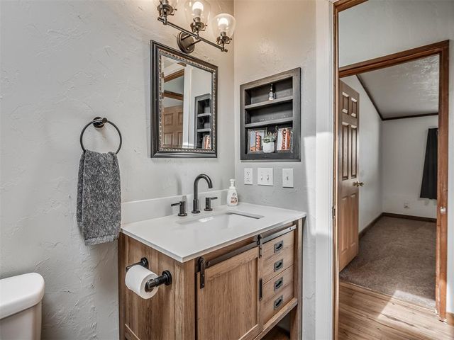 1650 Hayfield Road, Norman, OK 73026