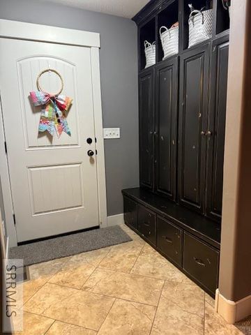 5503 Lakefield Cir, Ammon, ID 83406