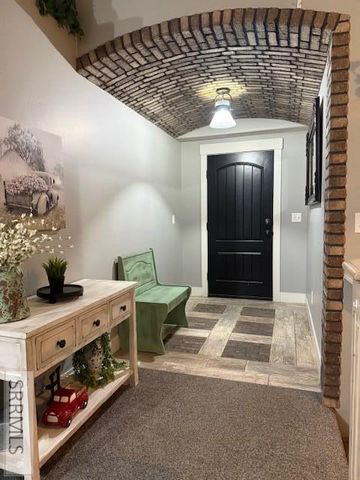 5503 Lakefield Cir, Ammon, ID 83406