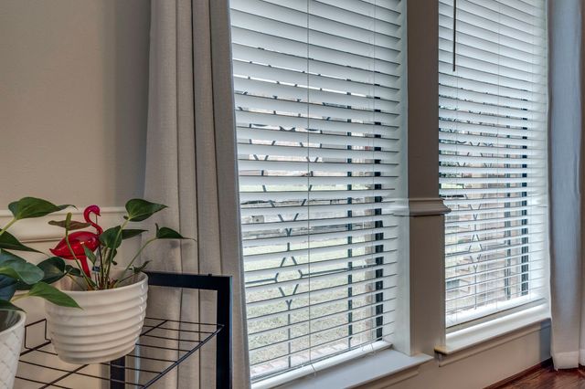 1105 Crestwood Court, Desoto, TX 75115