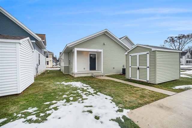 2065 Linden Avenue, Grand Rapids, MI 49507
