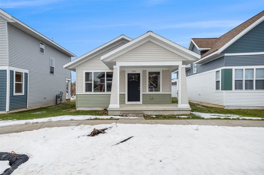 2065 Linden Avenue, Grand Rapids, MI 49507