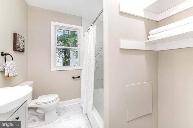 5611 PILGRIM RD, Baltimore, MD 21214