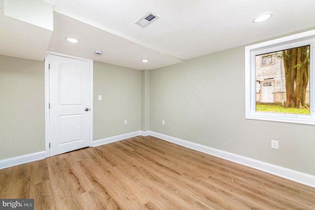 5611 PILGRIM RD, Baltimore, MD 21214