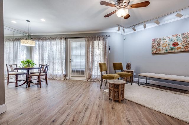 16301 Ledgemont Lane 262, Addison, TX 75001