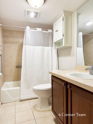 756 W Kilgore Road 102, Kalamazoo, MI 49008