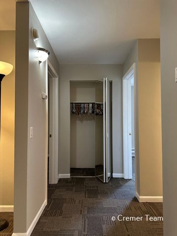 756 W Kilgore Road 102, Kalamazoo, MI 49008