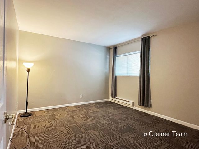 756 W Kilgore Road 102, Kalamazoo, MI 49008