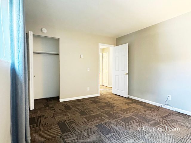 756 W Kilgore Road 102, Kalamazoo, MI 49008