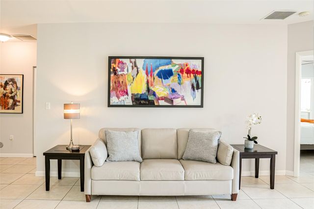 821 SW 13th Ct, Pompano Beach, FL 33060