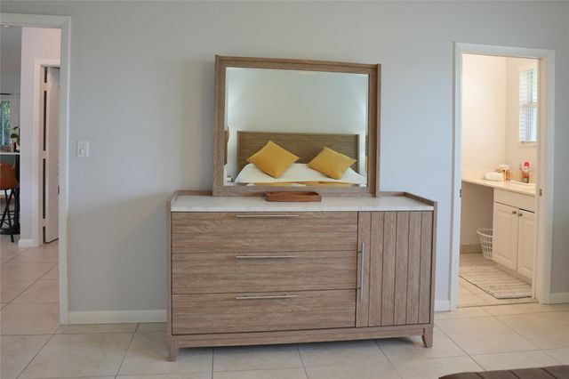 821 SW 13th Ct, Pompano Beach, FL 33060