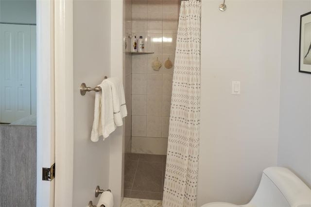 821 SW 13th Ct, Pompano Beach, FL 33060