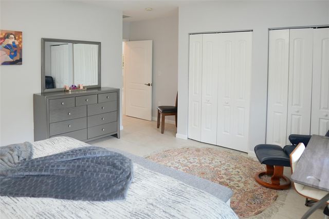 821 SW 13th Ct, Pompano Beach, FL 33060