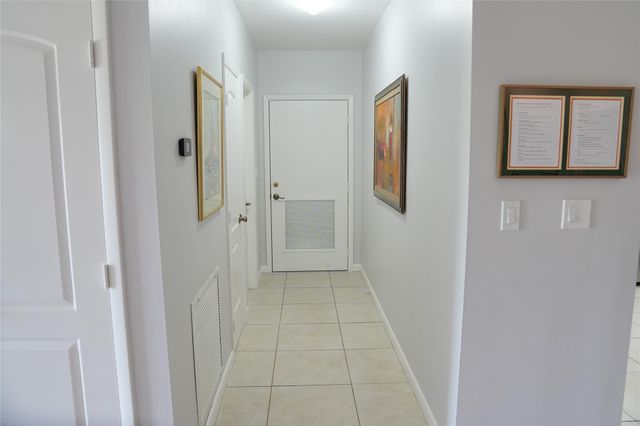 821 SW 13th Ct, Pompano Beach, FL 33060