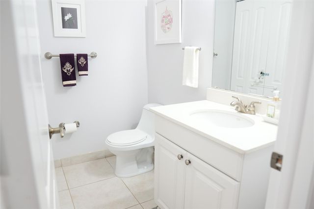 821 SW 13th Ct, Pompano Beach, FL 33060