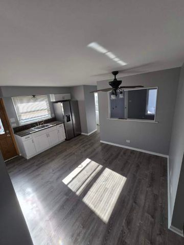 9621 S Kostner Avenue, Oak Lawn, IL 60453