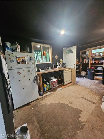 31438 Center Ridge Road, Westlake, OH 44145