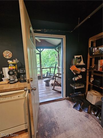 31438 Center Ridge Road, Westlake, OH 44145