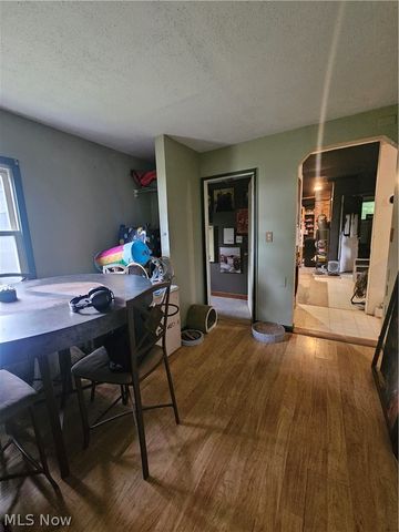 31438 Center Ridge Road, Westlake, OH 44145