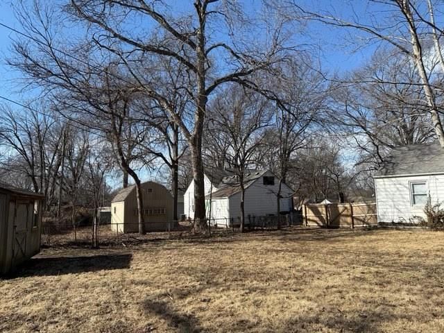 1403 W 27th Terrace S, Independence, MO 64052