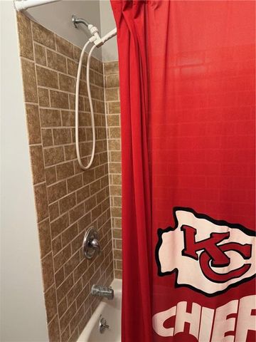 1403 W 27th Terrace S, Independence, MO 64052