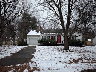 1403 W 27th Terrace S, Independence, MO 64052