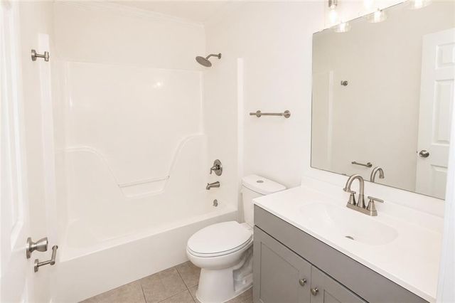 2524 Oakmont Court, Mobile, AL 36605