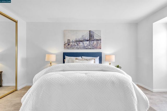 952 Mission Rd, South San Francisco, CA 94080