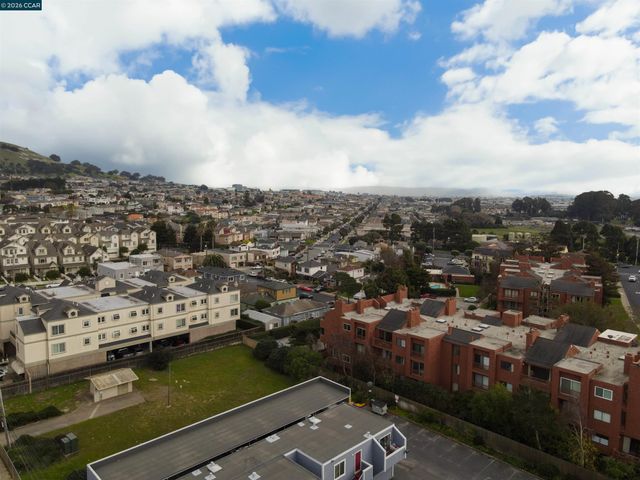 952 Mission Rd, South San Francisco, CA 94080
