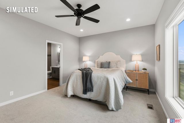 10721 Majestic Lane, Lincoln, NE 68527