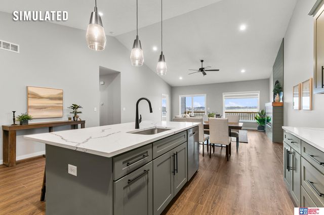 10721 Majestic Lane, Lincoln, NE 68527